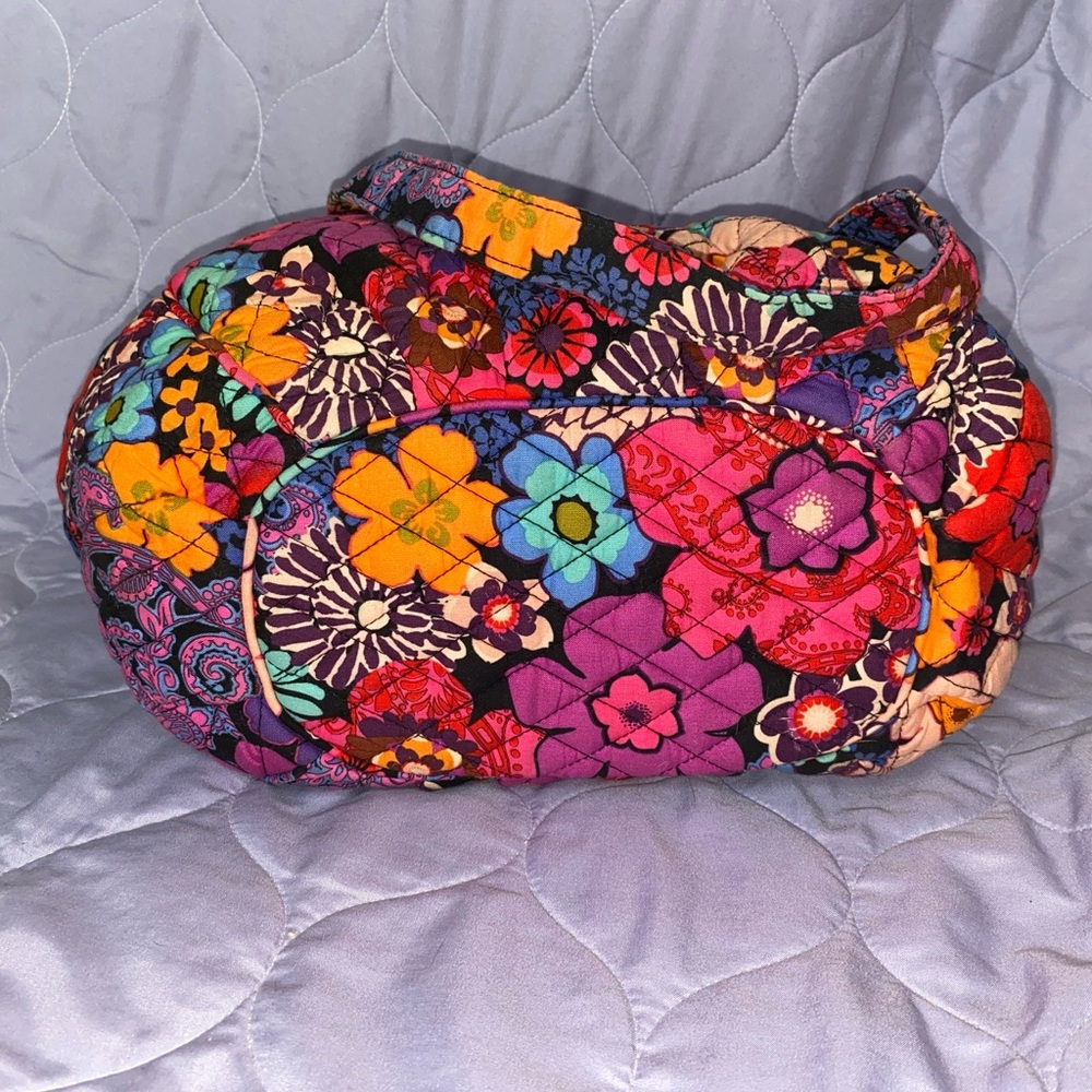 Vera Bradley- Glenna Bag - Picture 4 of 4